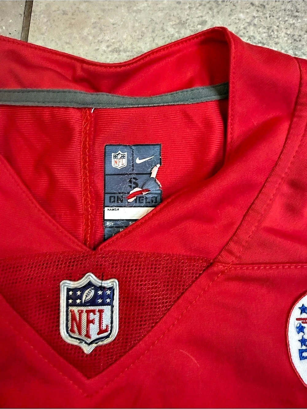 Nike Kansas City Chiefs Patrick Xavier Worthy #1 NFL Jersey Red Boys Small (8) - Picture 5 of 7